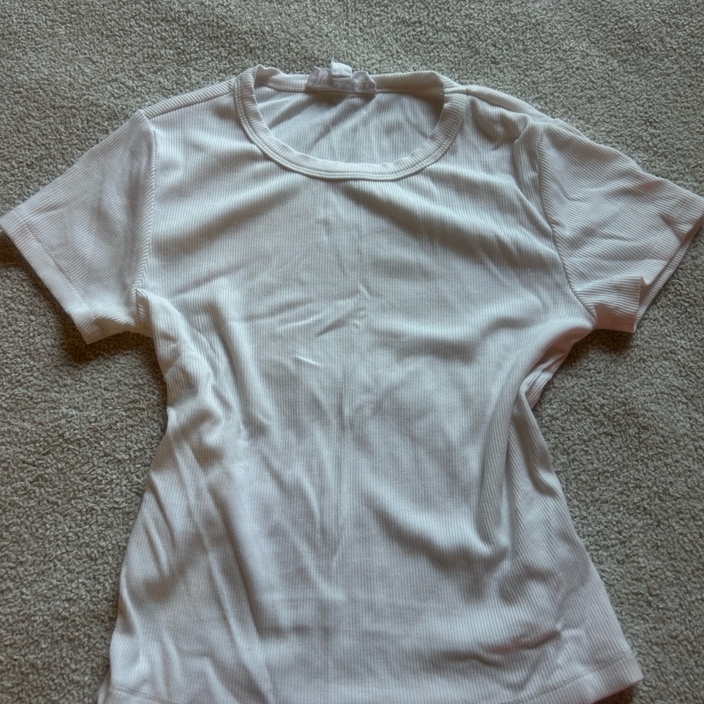 Olive & Oak White Fitted Short Sleeve T-Shirt